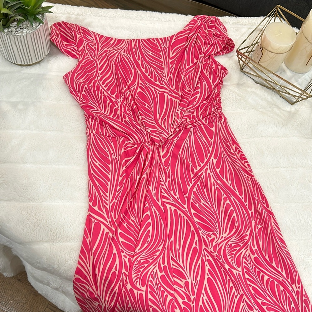 Pink and white dress with zip up